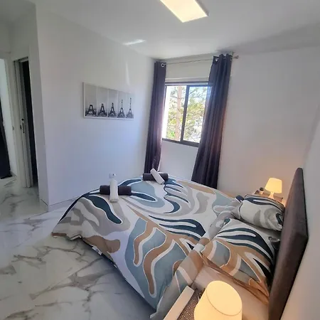 Playa Torviscas 2-bed, 2-bath With Pools & Jacuzzi Apartament *